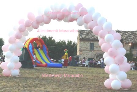 Arco palloncini: composizioni compleanni battesimi matrimoni feste eventi