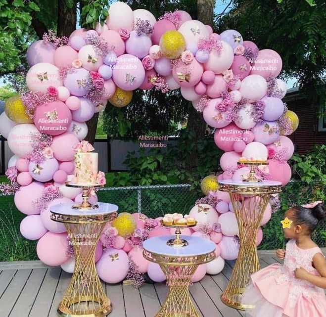 Allestimento Battesimo palloncini decorazioni addobbi elio tavolo torta