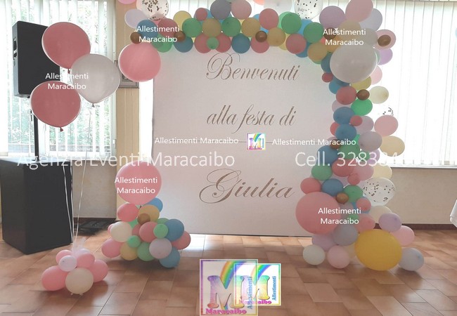 Allestimenti completi per compleanni battesimi archi palloncini decorazioni tavolo torta Perugia Foligno Bastia Gubbio