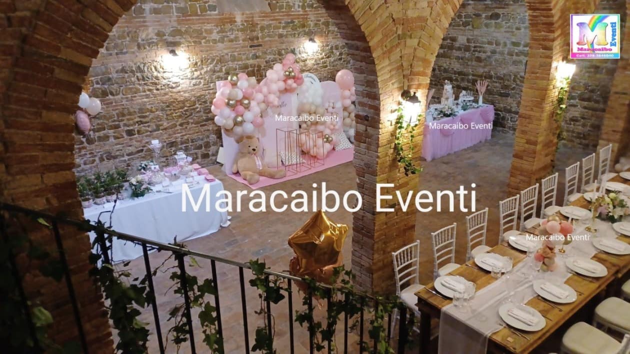 Organizzare un battesimo a Macerata Ancona Fano Fermo Marche tavolo torta sweet table allestimento