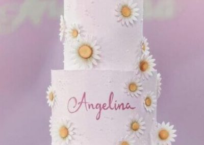 Allestimento margherita fiori torta cake design scenografica battesimo primo compleanno Ancona Macerata Ascoli Pesaro