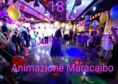 Umbria Perugia Foligno festa allestimenti addobbi adolescenti ragazzi teen agers 18 anni intrattenimento animazione