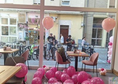 Palloncini Allestimento negozio inaugurazione apertura locale azienda centro commerciale elio decorazioni
